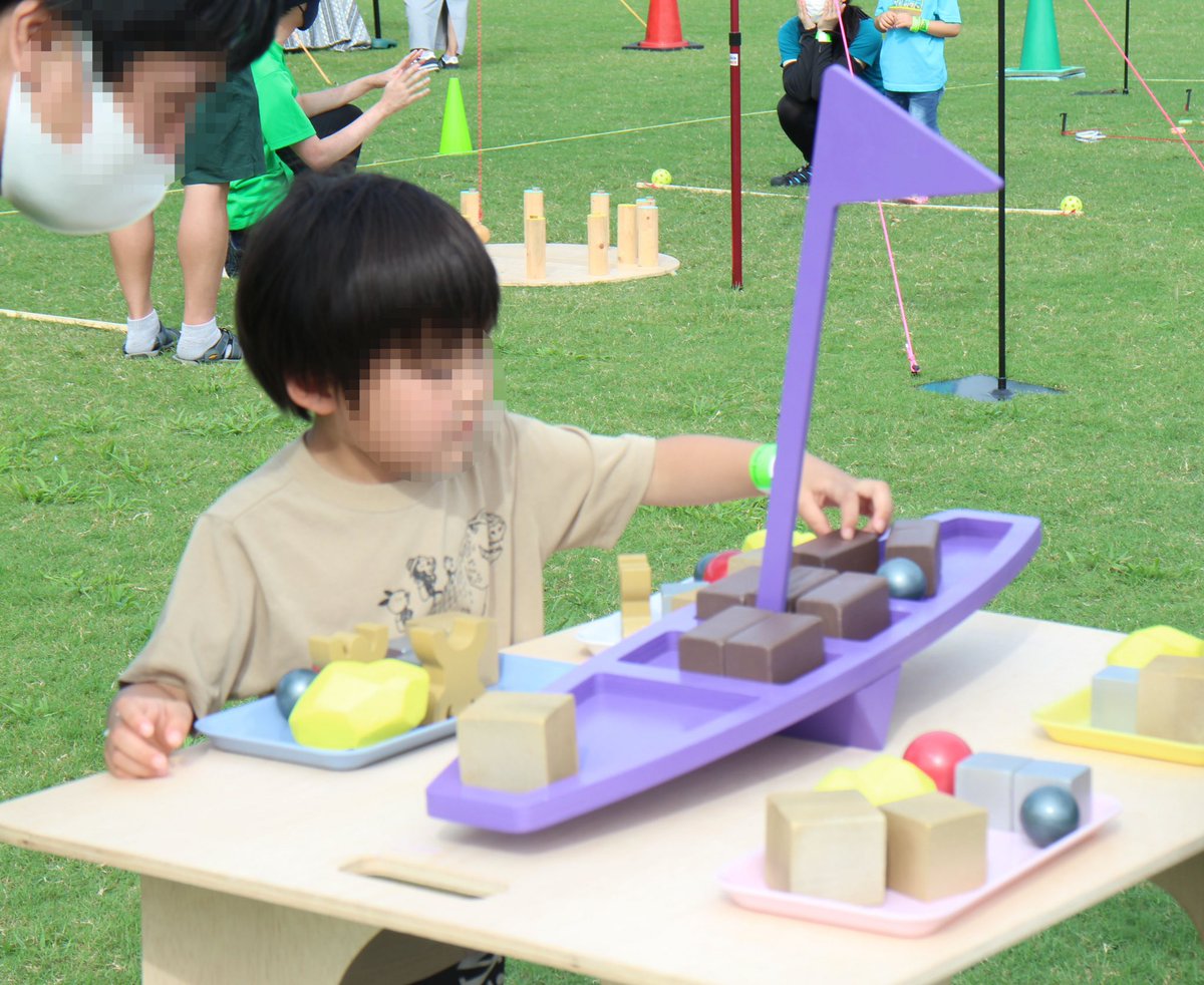 incubenews's tweet image. 【イベントのお知らせ】
イオンモール八千代緑が丘店にて、「ボードゲーム体験会」を開催します❗️

各曜日別々のメーカーが来店予定🎉
今、アツいボードゲームを知るいいチャンスです🔥
ぜひ遊びに来てください😆

日程：2024年4月20日(土)～4月21日(日)
詳しくはこちら↓
incubenews.com/event/archives…