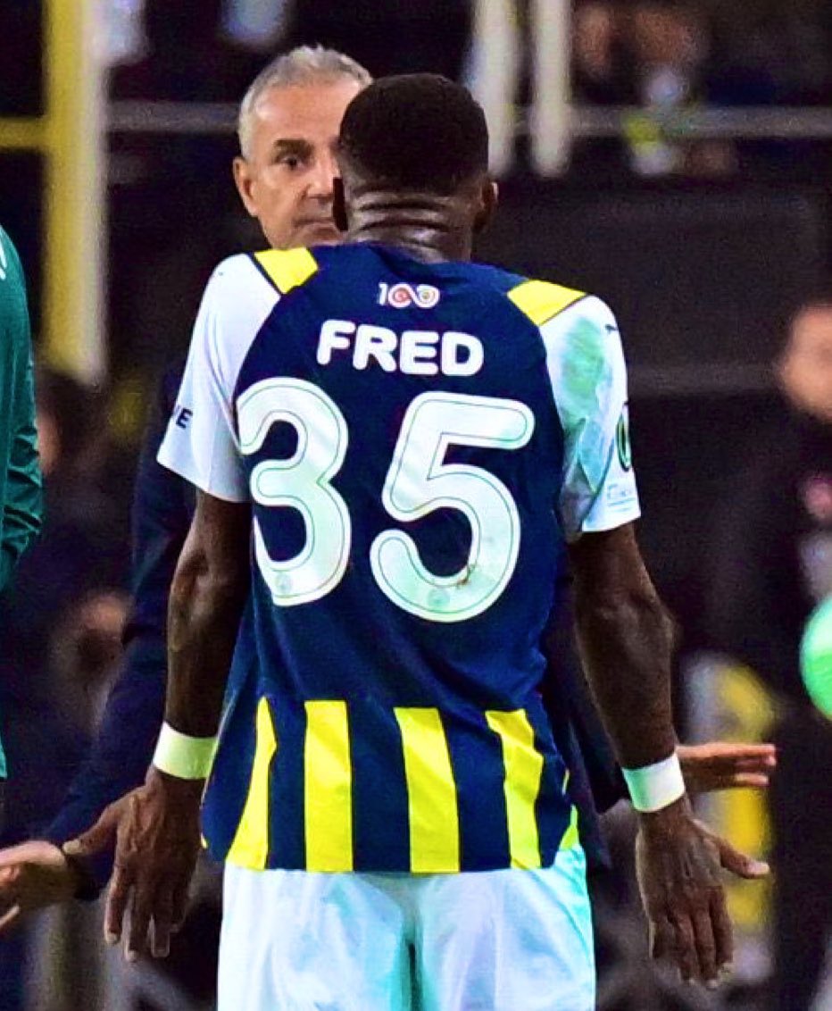 1ramping's tweet photo. Öldür bizi… @Fenerbahce https://t.co/LT7DstiioY