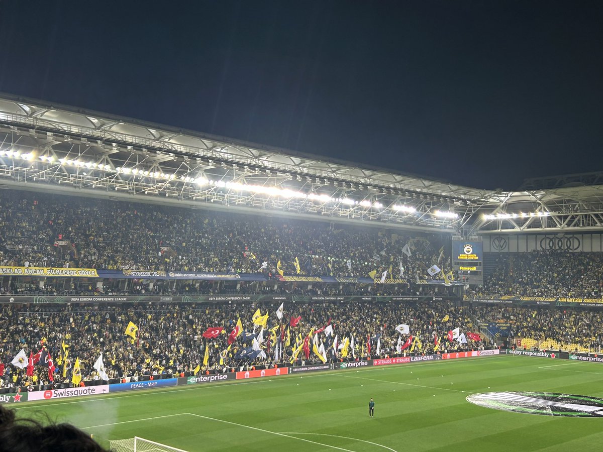 1ramping's tweet photo. Öldür bizi… @Fenerbahce https://t.co/LT7DstiioY