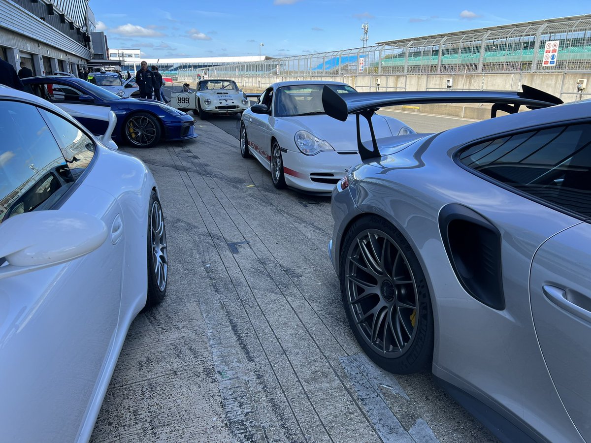 Really enjoyable time at Silverstone yesterday on the BRDC members track day. 
Three generations of GT3 in our garage showing the evolution of the model and each brilliant to drive.