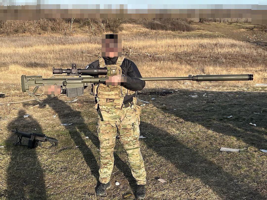 Fusil de sniper ukrainien 'Snipex Alligator' de 14,5 mm. #UkraineRussiaWar️️ #Ukraine #GuerreEnUkraine #Israel #Iran