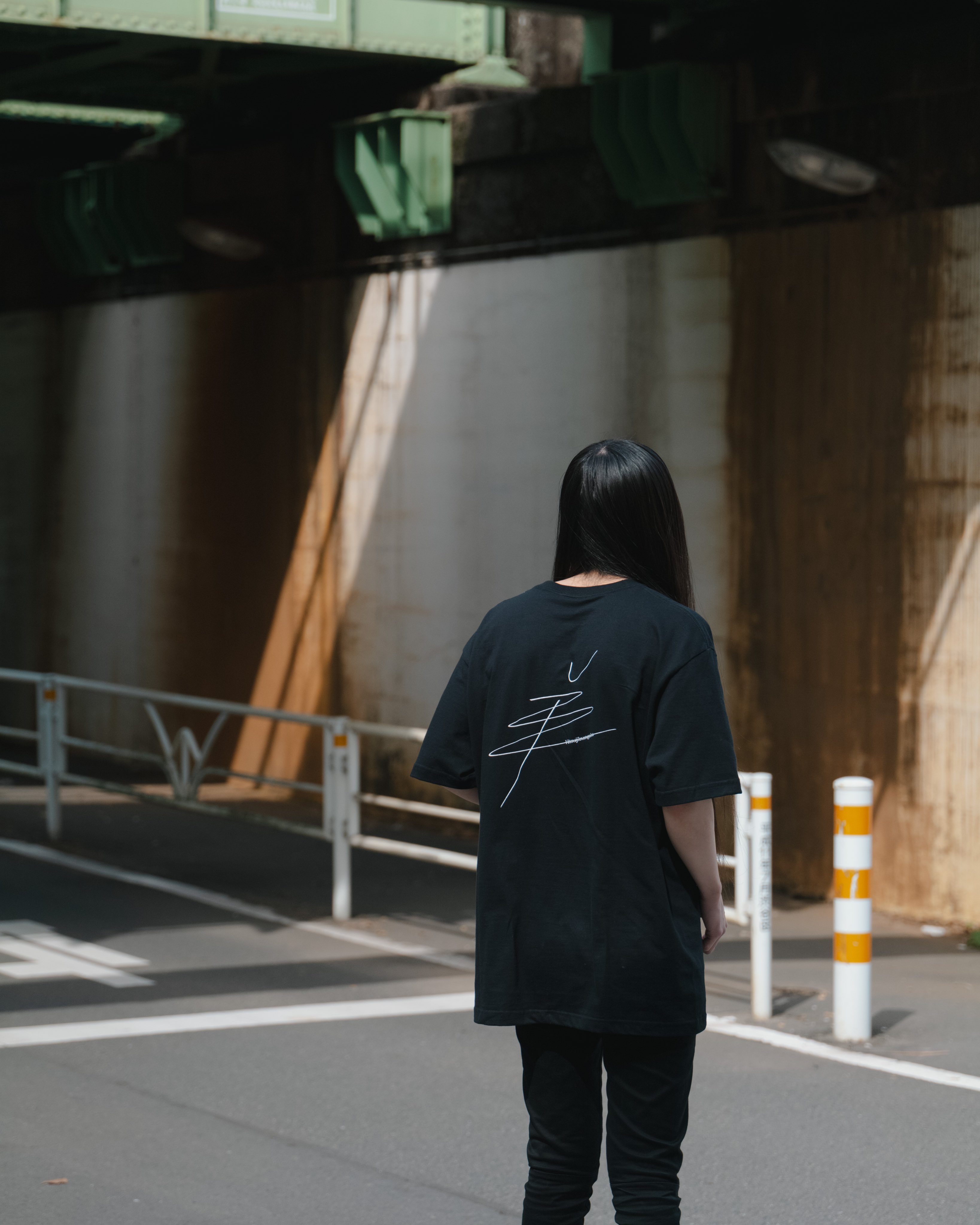 羊文学 Logo Tシャツ [ブラック] - メルカリ
