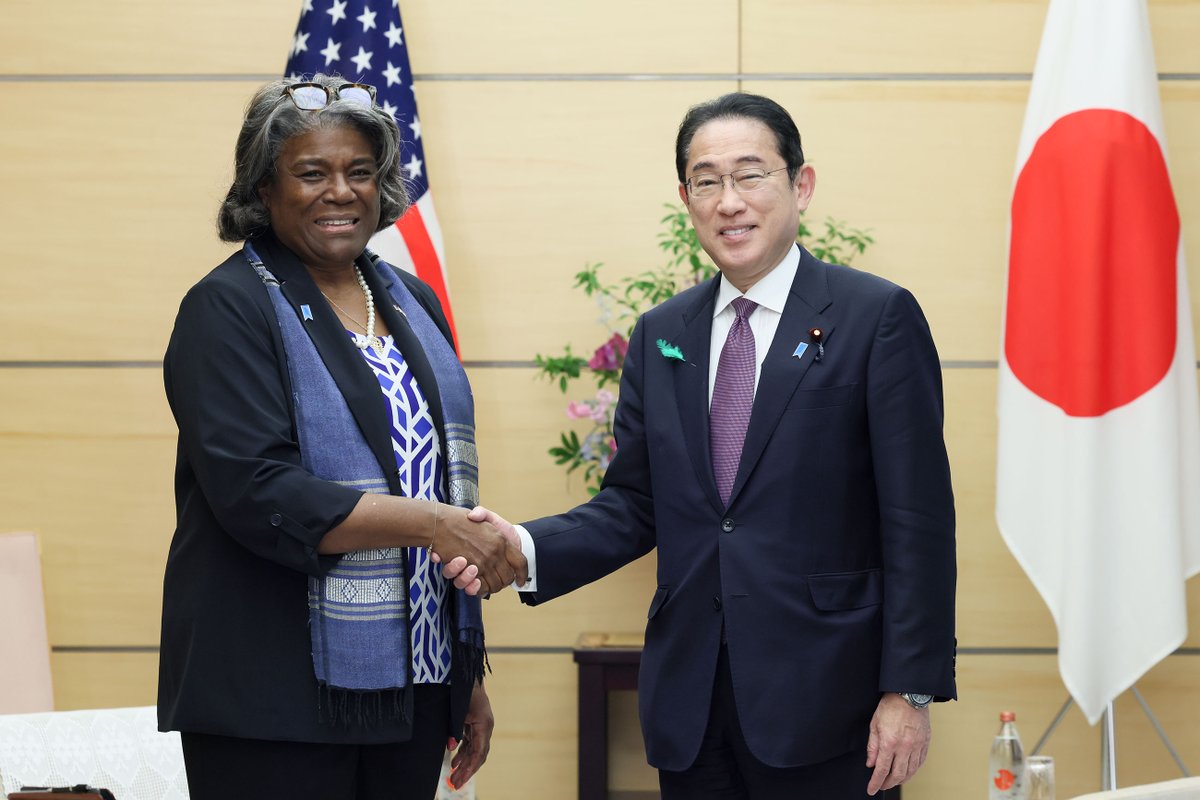 On April 19, PM Kishida received a courtesy call by Honorable Linda Thomas-Greenfield, Representative of the United States of America to the #UnitedNations (#UN). #US Overview👉mofa.go.jp/pageite_000001…