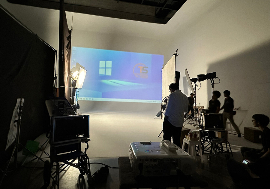 tstechrental's tweet image. ผลงานติดตั้ง Projector 4,000 ANSI @ Termsook Studio (เติมสุขสตูดิโอ)

.
สอบถามรายละเอียดเพิ่มเติม

tstechrental.com
#เช่าvideowall, #lcdwall, #แอลซีดีวอลล์
#เช่าprojecter, #เช่าโปรเจ็คเตอร์
tstechrental.com/%e0%b8%aa%e0%b…