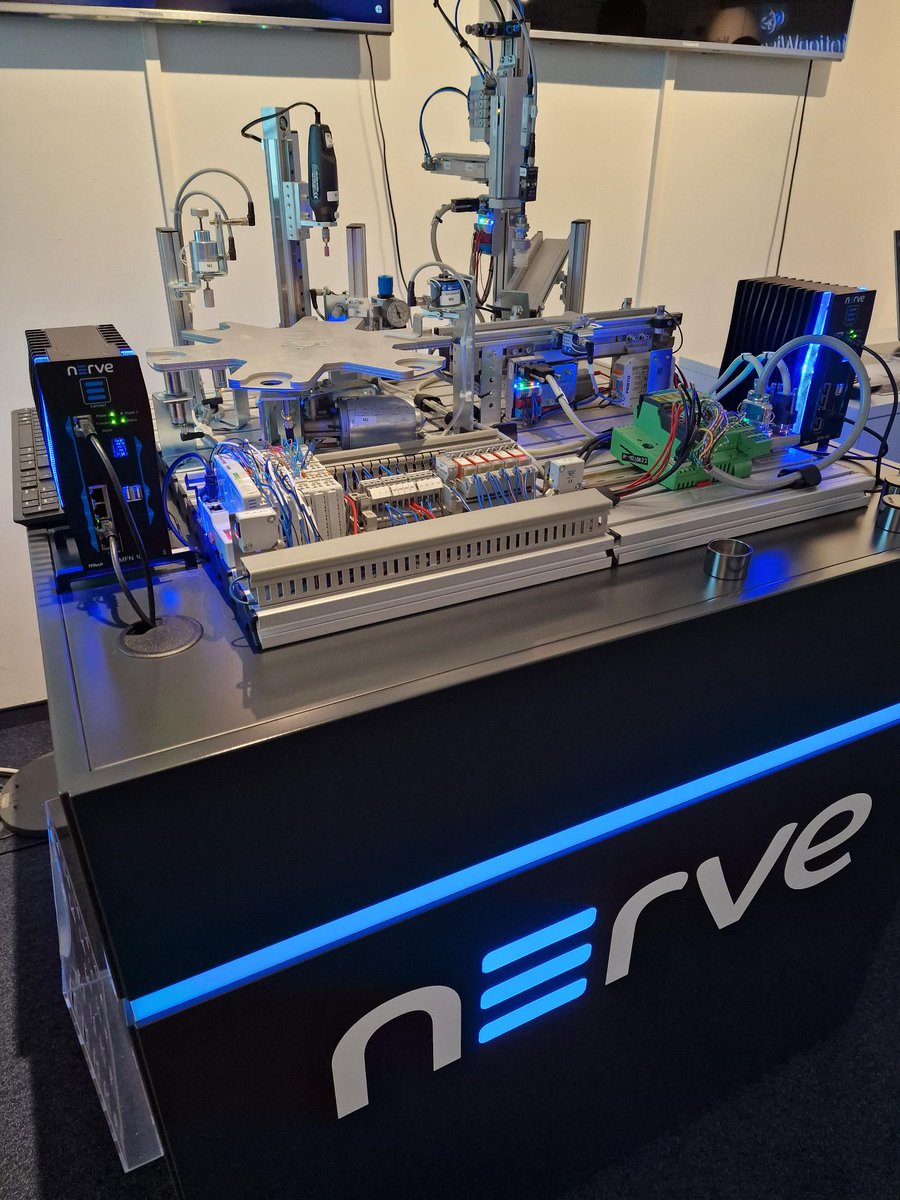 The RSA FG is one of 53 project partners in the major EU project #AIMS5.0:. At our project partner and use case leader, TTTech Industrial in Vienna, we met with our colleagues from #tttech #danskuniversityoftechnology #austrianinstituteoftechnology and #ZELOSplantIndoorSolutions