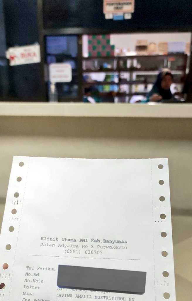 AVINAHAHA's tweet photo. Real sakit yang dibuat sendiri. Sampe dokternya bilang "makannya gak dijaga yaa? Apa lagi banyak pikiran?" https://t.co/YzGmeOSpSx