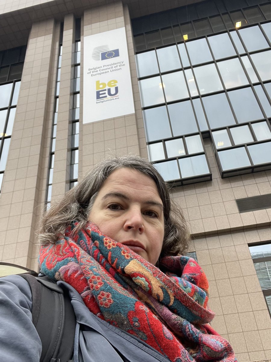 Last official stop of the week, at @EUCouncil to give @industriAll_EU’s view on why urgently need an Industrial Deal & investment (with social conditionalities) to maintain good quality jobs in Europe 
#GoodIndustrialJobs
#AntwerpDeclaration