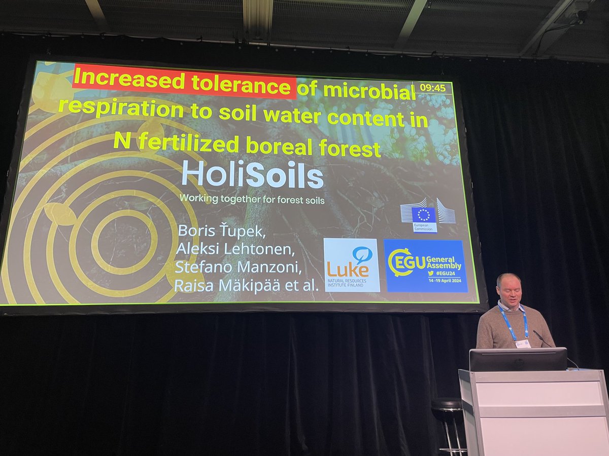 Boris Tupek from ⁦@LukeFinland⁩ presents @holisoils results at the #egu24 is N fertilisation a climate smart forestry?