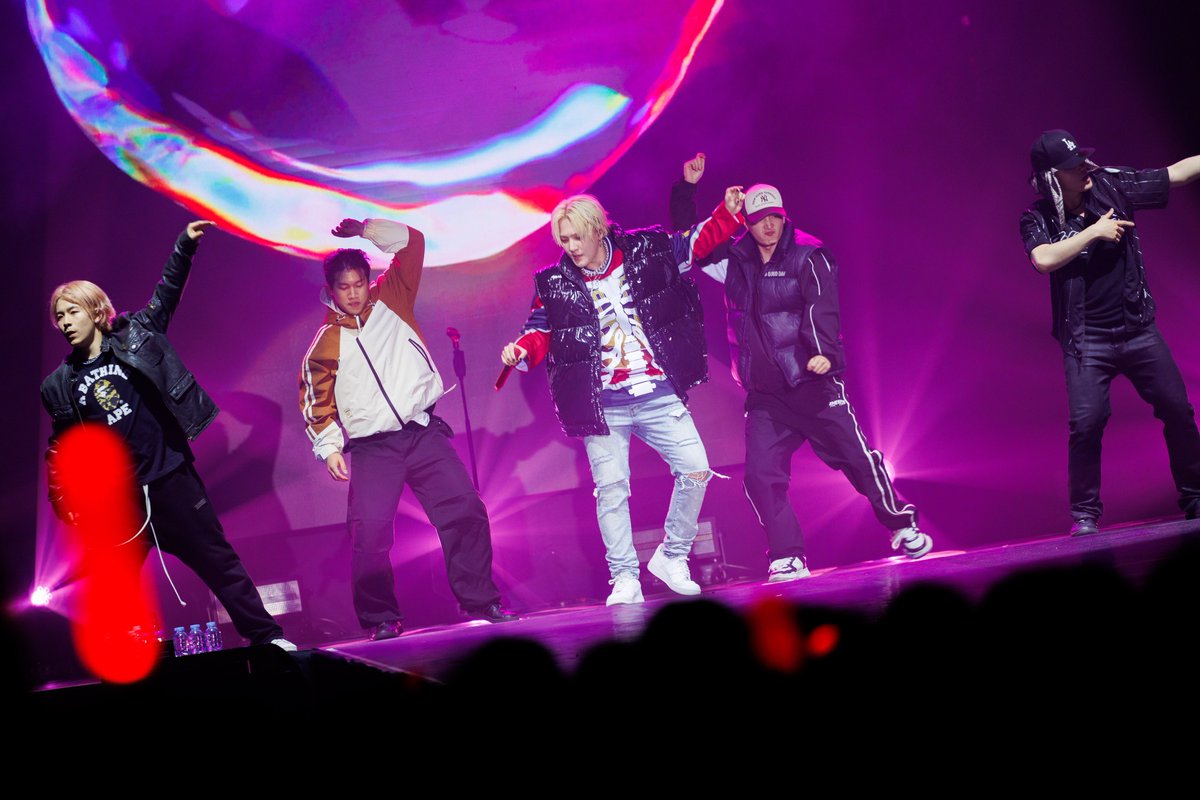 StarDore_official tweet media