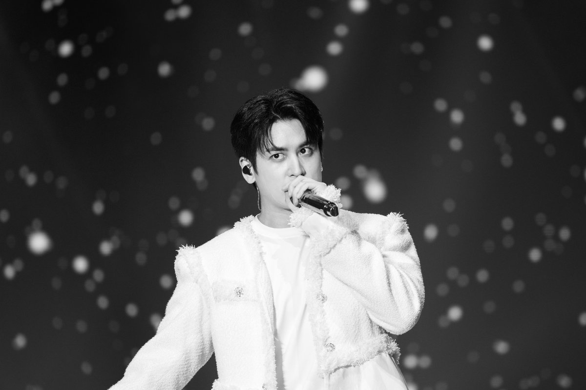 StarDore_official tweet media