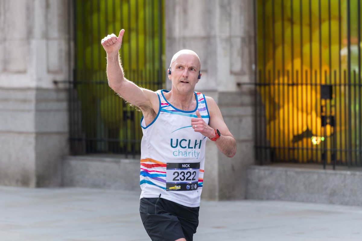 Good luck to @NickMcNally47, honorary managing director, research @uclh @uclhresearch who is running the @LondonMarathon for #UCLHCharity. You can read his JustGiving page here: buff.ly/3JlNzea #OneTeam 💙