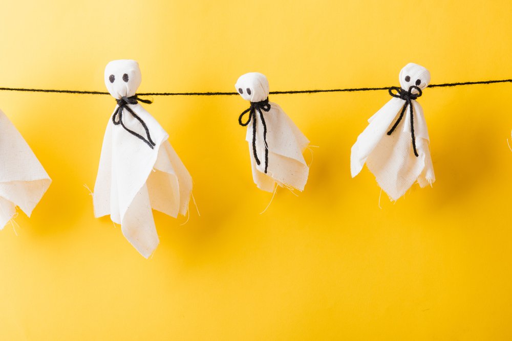 How to make cheap Halloween decorations?

#halloweendecor #halloween #spooky #halloweendecorations #spookyseason #pumpkin #halloweencostume 

5minscraft.com/paper-crafts/h…