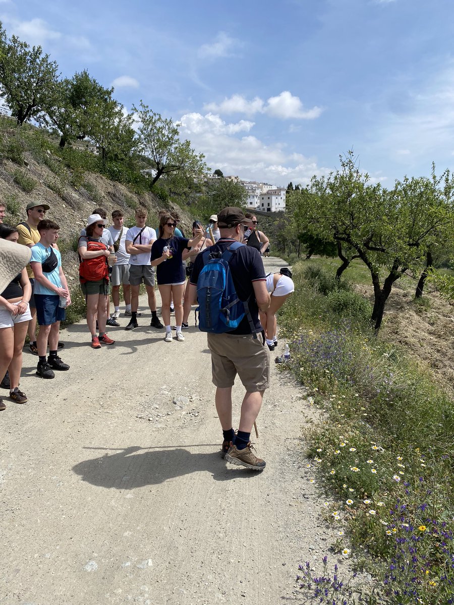 Great few days so far in La Alpujarra with our brilliant @NUGeog BA Geography students. Emotional times with the legend that is @Pleasurography on his last
trip #laultima