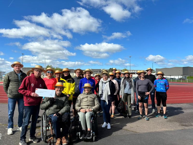 🏃 3, 2, 1, Go ! Ils étaient 150 à courir pour la bonne cause ! 👏 C'était hier, les salariés @Orange de Lannion se sont mobilisés au profit du Club trégorrois handisport (CTH). @OuestFrance nous dit tout ⤵️ @delphineescure ouest-france.fr/bretagne/lanni…