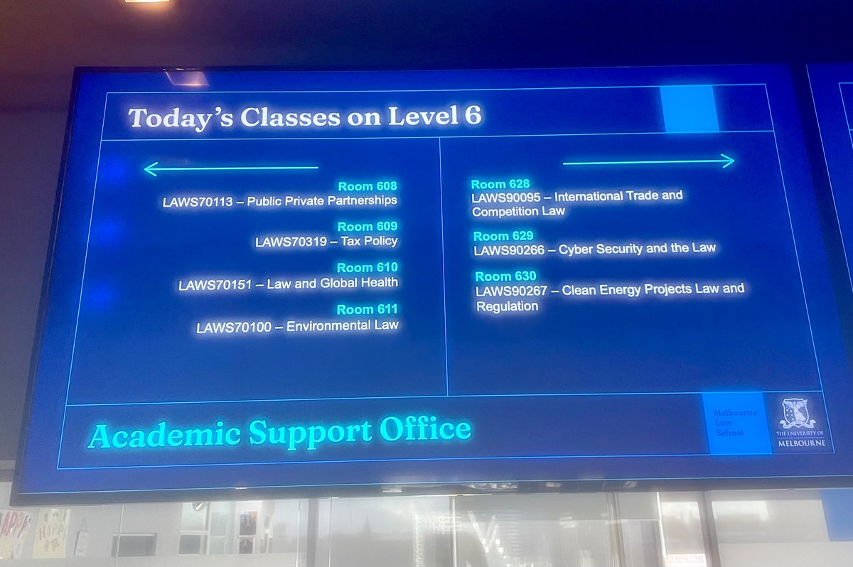 🌦️It is said that 'April showers bring May flowers'. On level 6 of @MelbLawSchool, a rainy Melbourne day sees the flowers of our incredible range of Law Masters subjects well and truly blooming, today and right through the year! law.unimelb.edu.au/study/masters 💐