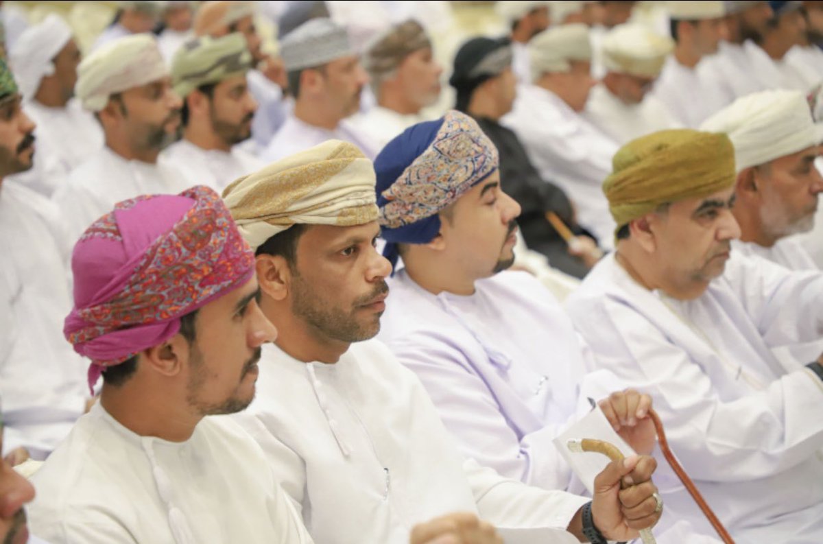wudamalsahel's tweet photo. تخلل الحفل كلمة الشيخ عمر المجيني والمباراة النهائية للمسابقة الثقافية وتكريم حفظة وقراء القرآن لاعمار مختلفه من ابناء #ودام وتكريم الداعمين للمركز من المشايخ ورجال البلد #عمان_عظيمة_بشعبها https://t.co/jlyPHfum0Q