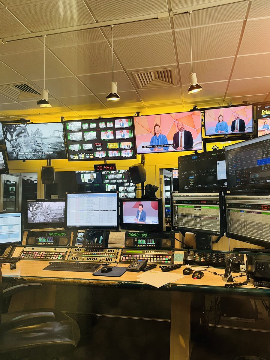Une soirée chez <a href="/ARTEfr/">ARTE</a> 
Et bien tout ça grâce au <a href="/Twapero_SXB/">Twapéro Strasbourg 🥨</a> 🤩
Rencontre avec le DG de <a href="/XFrance/">X France</a> <a href="/laurentbuanec/">LAURΞNT BUANΞC</a> !
Visite de Arte ! 
Merci <a href="/SxbGG/">Stras'GΞЯAUD </a> 
#Twapero_SXB