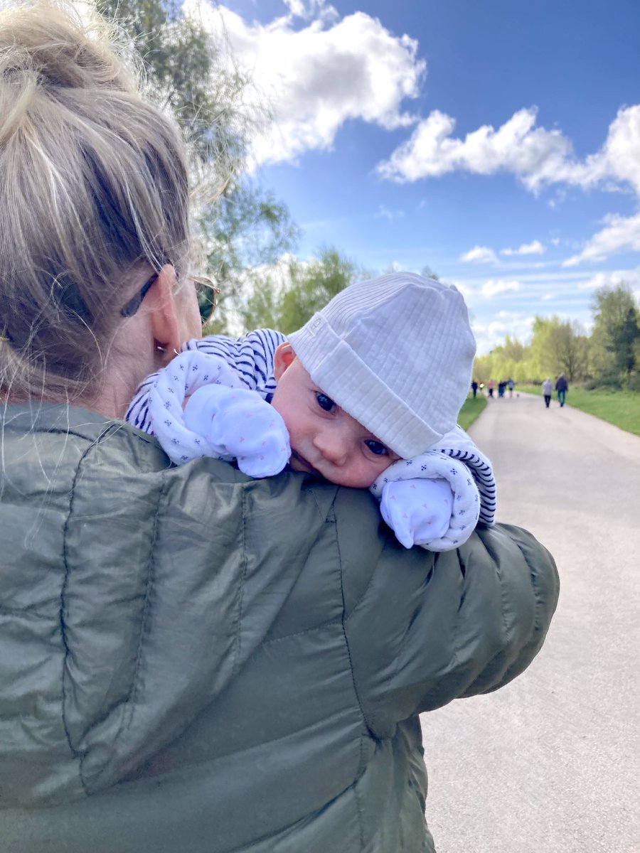 Photo of the Week 📸 

A baby, a blonde, and a blue sky ☀️😎  (and the closest Crissy will ever get to being in one of these weekly pictures…😉)

#bluesky #blueskies #spring #walk #baby #newborn #familytime #thegreatoutdoors #suttonpark #birmingham #photooftheweek #photography