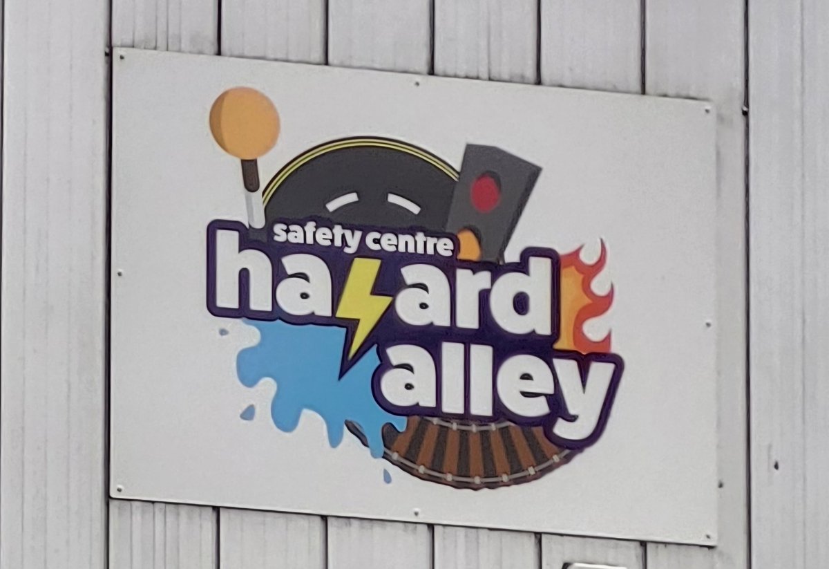 Pleased to be speaking @HazardAlley today about how @ThamesVP and partners can work together to educate young people about Violence Against Women and Girls.