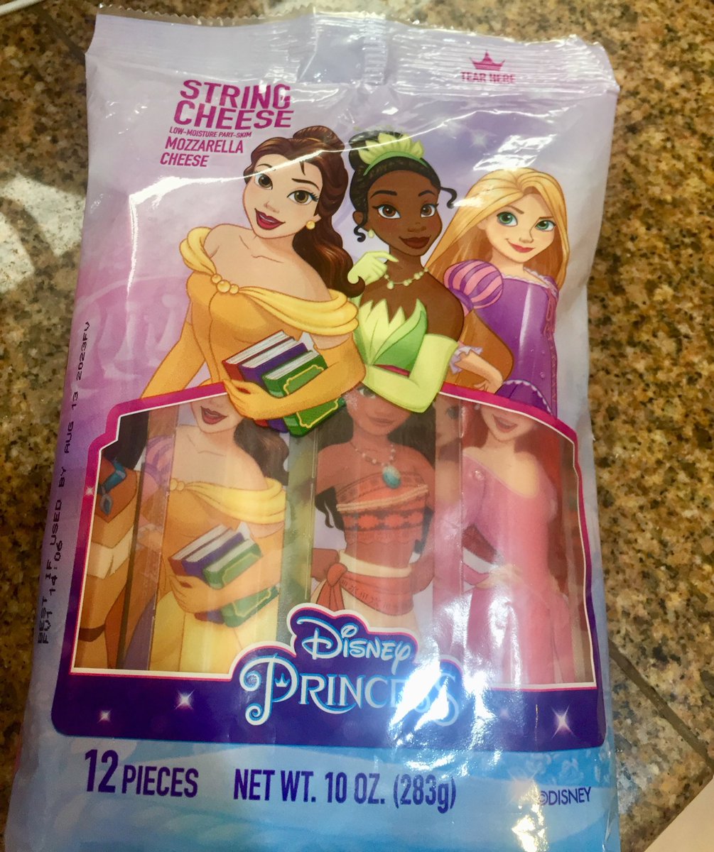 String cheese with @Disney princesses