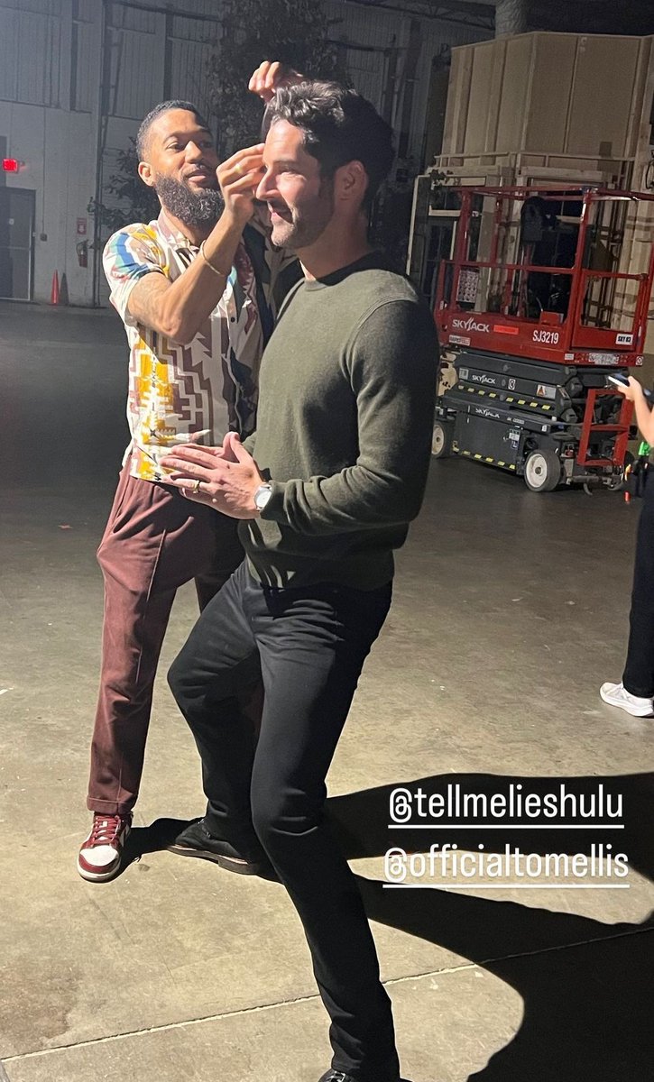 Oh, hello Oliver! 👀
I missed you @tomellis17 and I'm really looking forward to season 2 of #TellMeLies 
📸 IG @.moppyoppenheimer