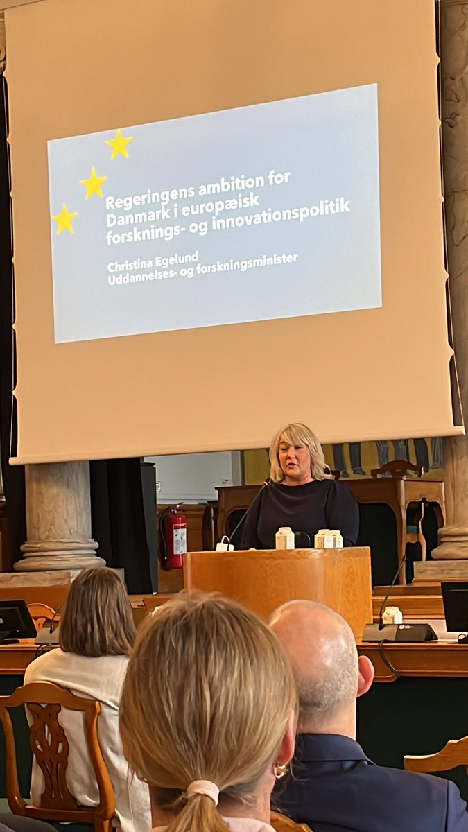 Ragnar Heldt Nielsen (@ragnarhn) on Twitter photo <a href="/ChristinaEgelun/">Christina Egelund</a> understreger:
Forskning afgørende for at løse de store udfordringer. Ingen løsninger bag lukkede mure. Mere brug for både forskning og EU end nogensinde - der skal findes nye veje og EUs autonomi sikres. <a href="/GTSnettet/">GTS-foreningen</a> bakker op. #dkforsk <a href="/ChristinaEgelun/">Christina Egelund</a> understreger:
Forskning afgørende for at løse de store udfordringer. Ingen løsninger bag lukkede mure. Mere brug for både forskning og EU end nogensinde - der skal findes nye veje og EUs autonomi sikres. <a href="/GTSnettet/">GTS-foreningen</a> bakker op. #dkforsk