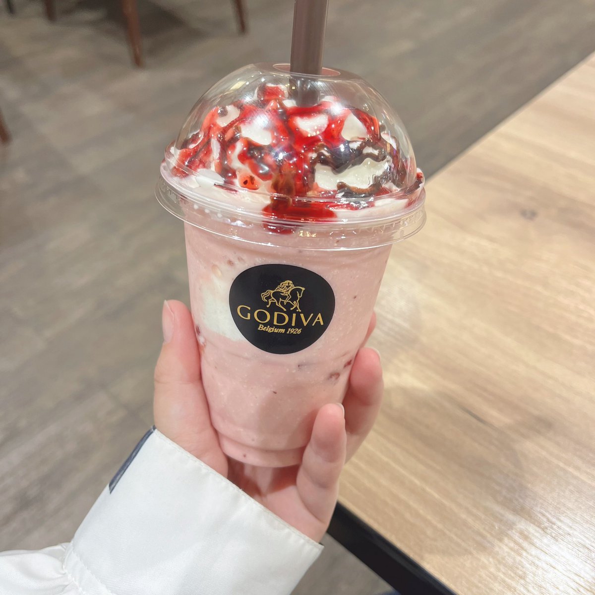 GODIVA❕苺❕