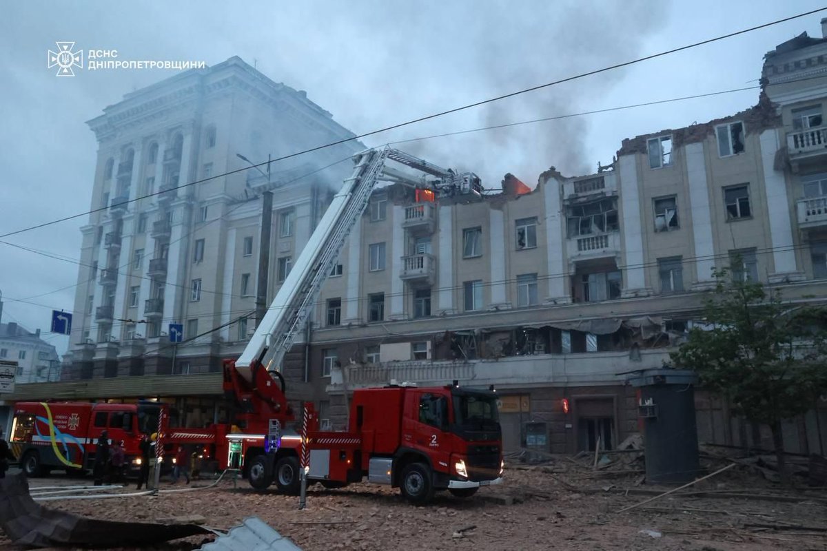 Tonight Russia attacked Dnipro, another Ukrainian city with a population of over a million. Again the center, again a large apartment building was destroyed, again civilians were killed, again the heart-wrenching screams of dying children can be heard under the rubble... Tiredly