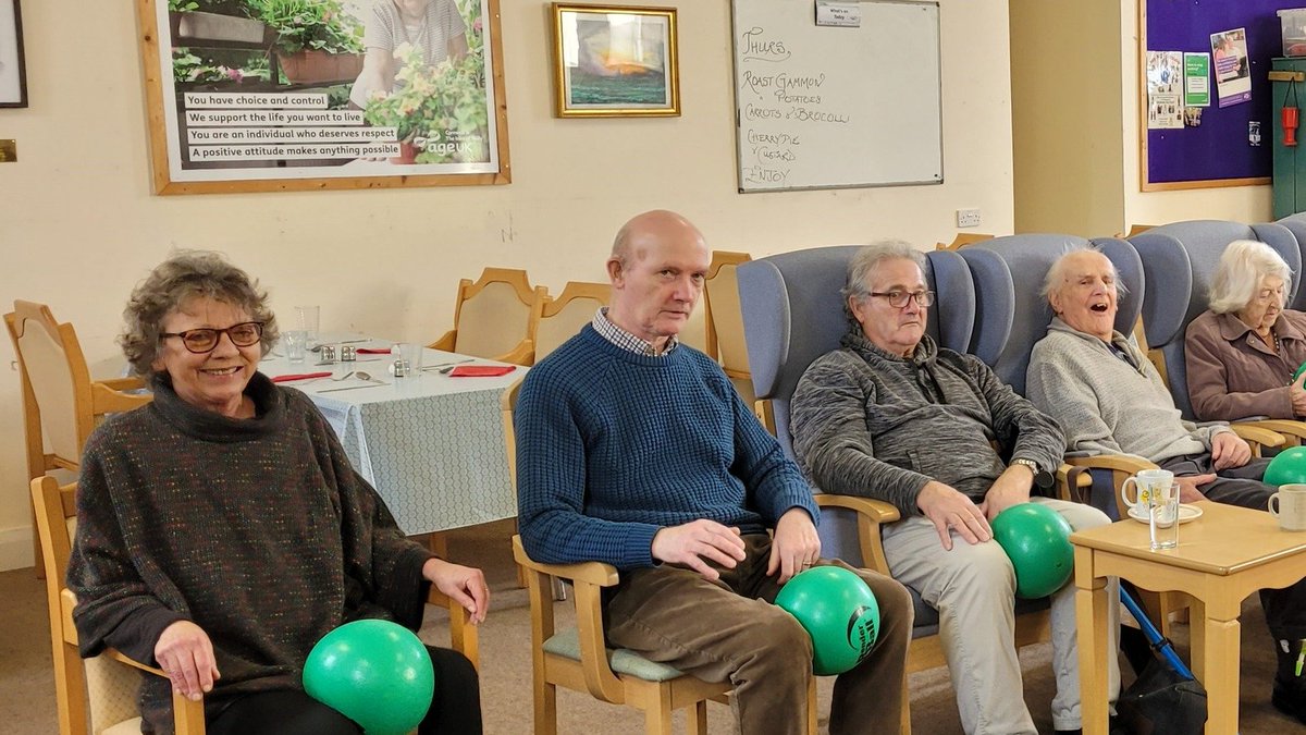 'Today it was exercise with Tracie's Fitness & Health - the sunshine came out to join us.' 💪🏐👴🧓 St Austell Community Hub clients getting testing chair-based exercises to stay active, improve strength, and increase mobility. #staustell #communityhubs #execise #independence