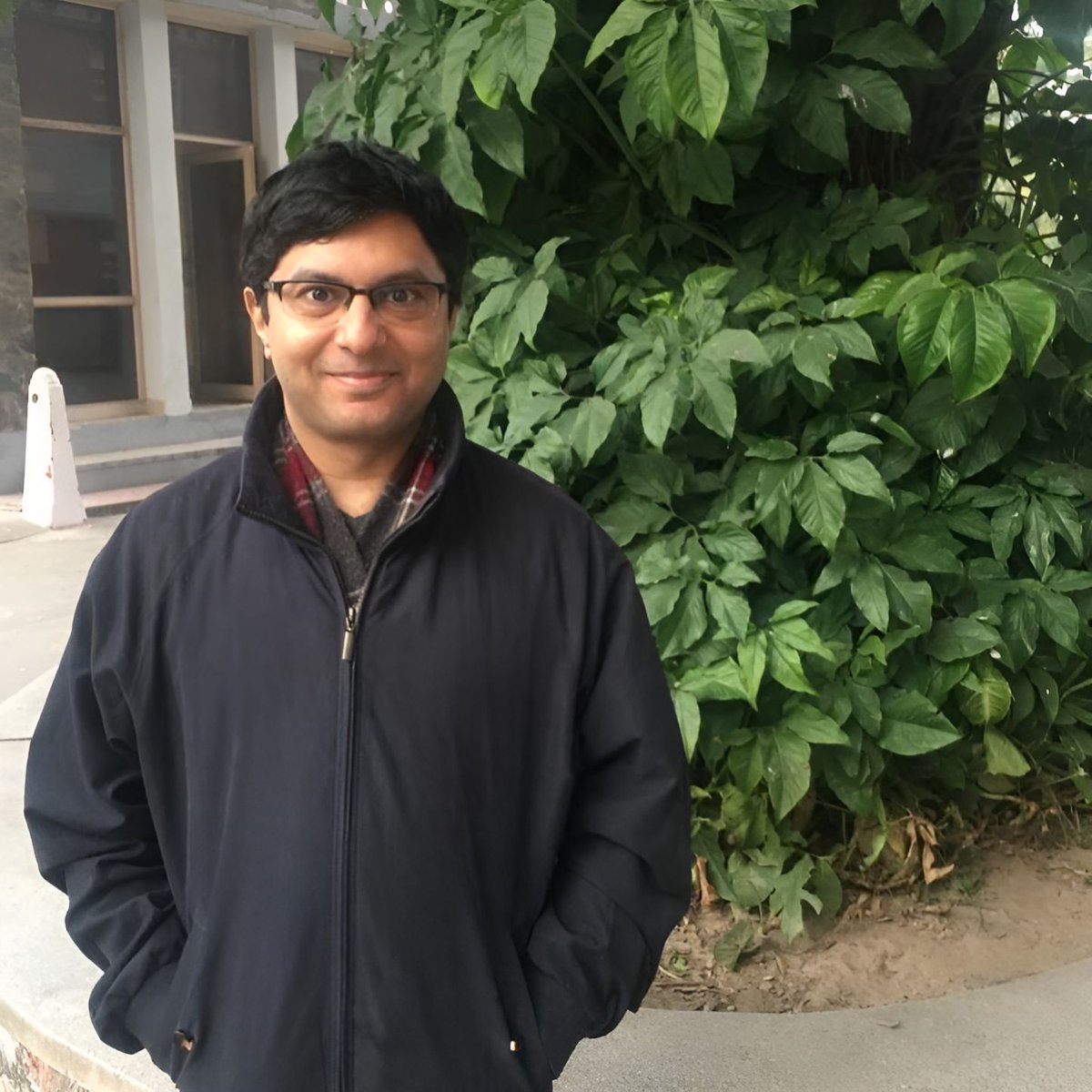 Professor Apaar Kumar is an Associate Professor in the Humanities and Languages Division @ahmedabad. A researcher of philosophy, he offers introductory courses in philosophy, hermeneutics and ethics, and advanced courses in aesthetics and philosophy of the self. #facultyfriday