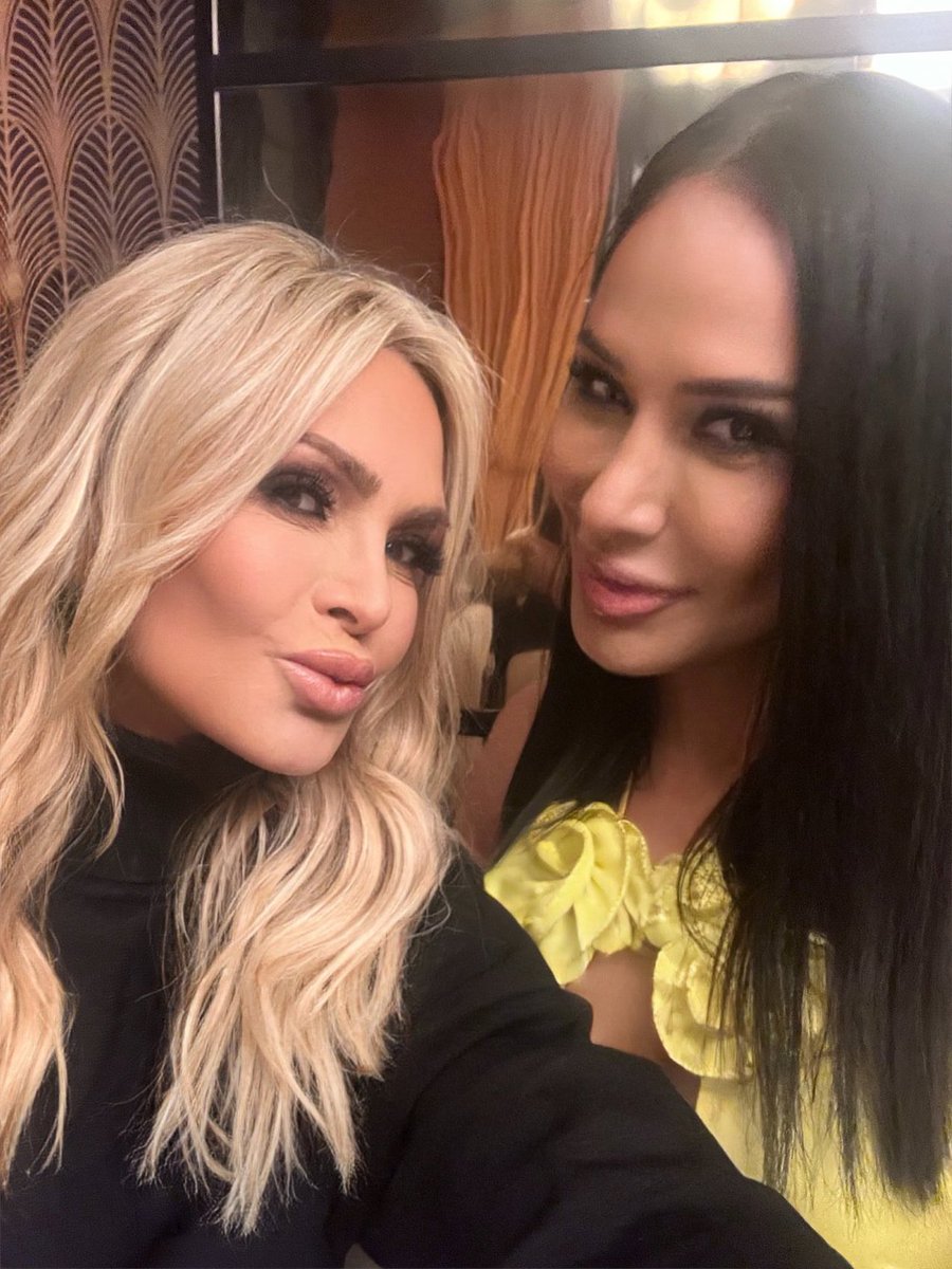 Jo’s back in the mix. 🍊🤍 #RHOC