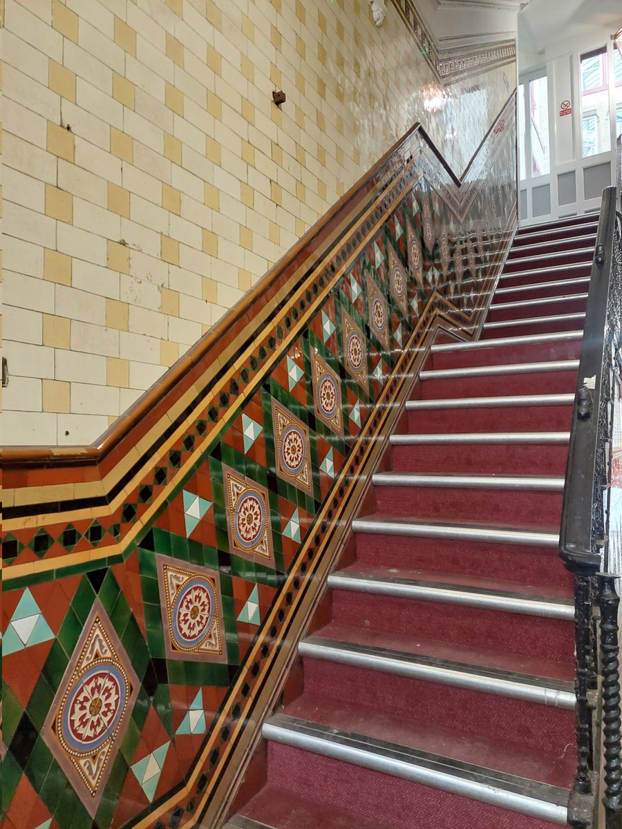 #Tiles #Liverpool In a former Liverpool merchants office building, now residential apartments.