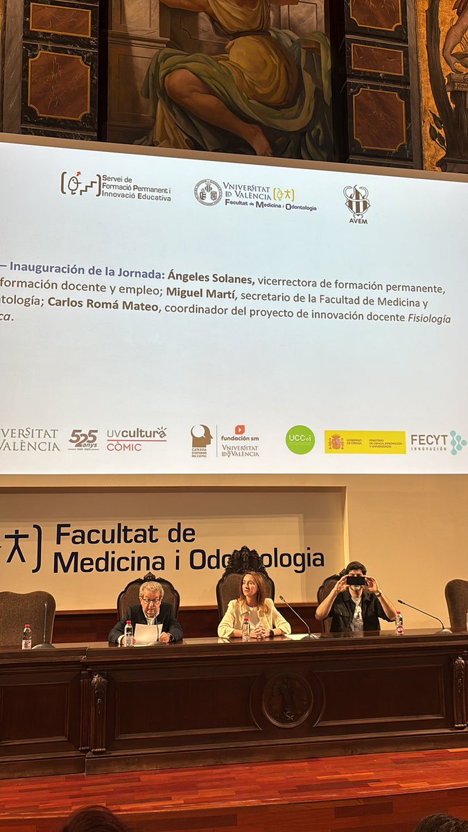 Inauguració de la II Jornada d’Educació, Docència i Innovació mitjançant el còmic (JEDI comic 2024). @DrLitos @UV_EG @CdCienciaUV