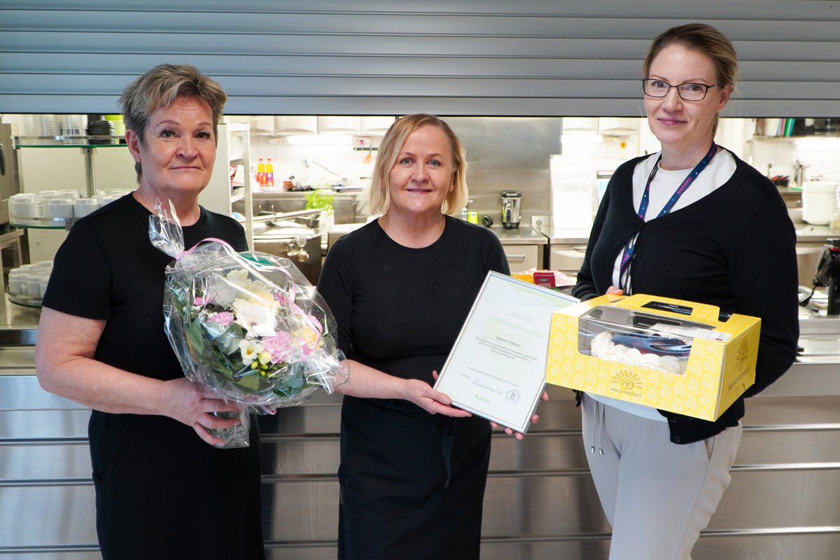 Työelämässäoppimisen päivänä muistimme työpaikkaohjaajia ja yrityksiä, jotka ovat mukana tekemässä tärkeää työtä opiskelijoiden osaamisen kehittämiseksi. Kiitämme ja arvostamme jokaista ohjaustyötä tekevää  kumppaniamme! ❤️
raseko.fi/tyopaikkaohjaa…