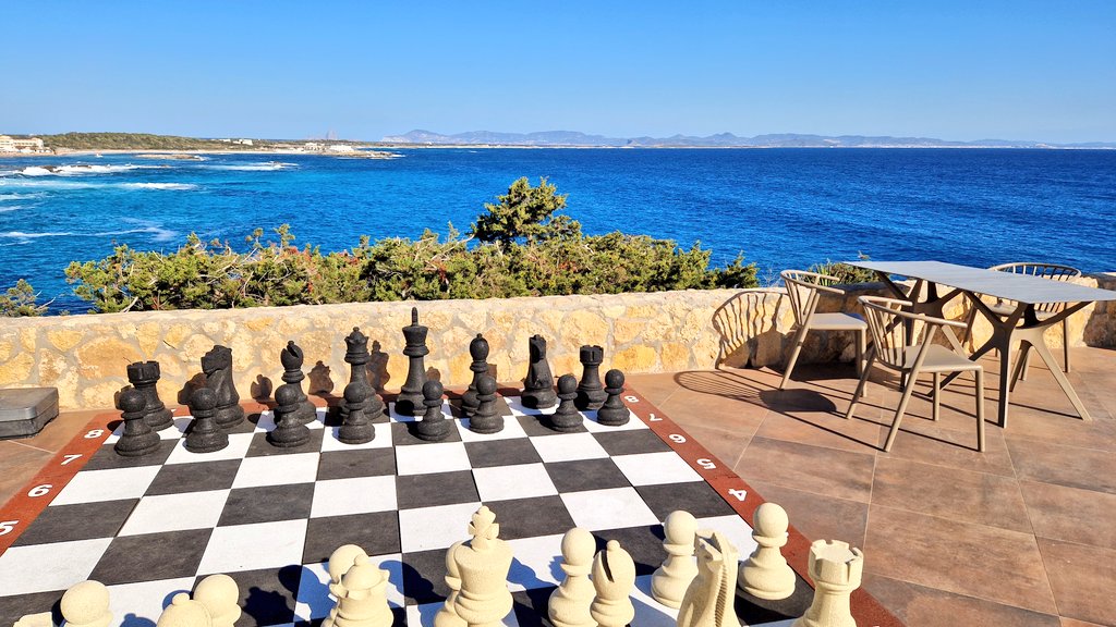 SunwayChessOpen's tweet image. Last round started a few minutes ago, and will be followed by playoffs at 3 pm. 
#ChessInParadise