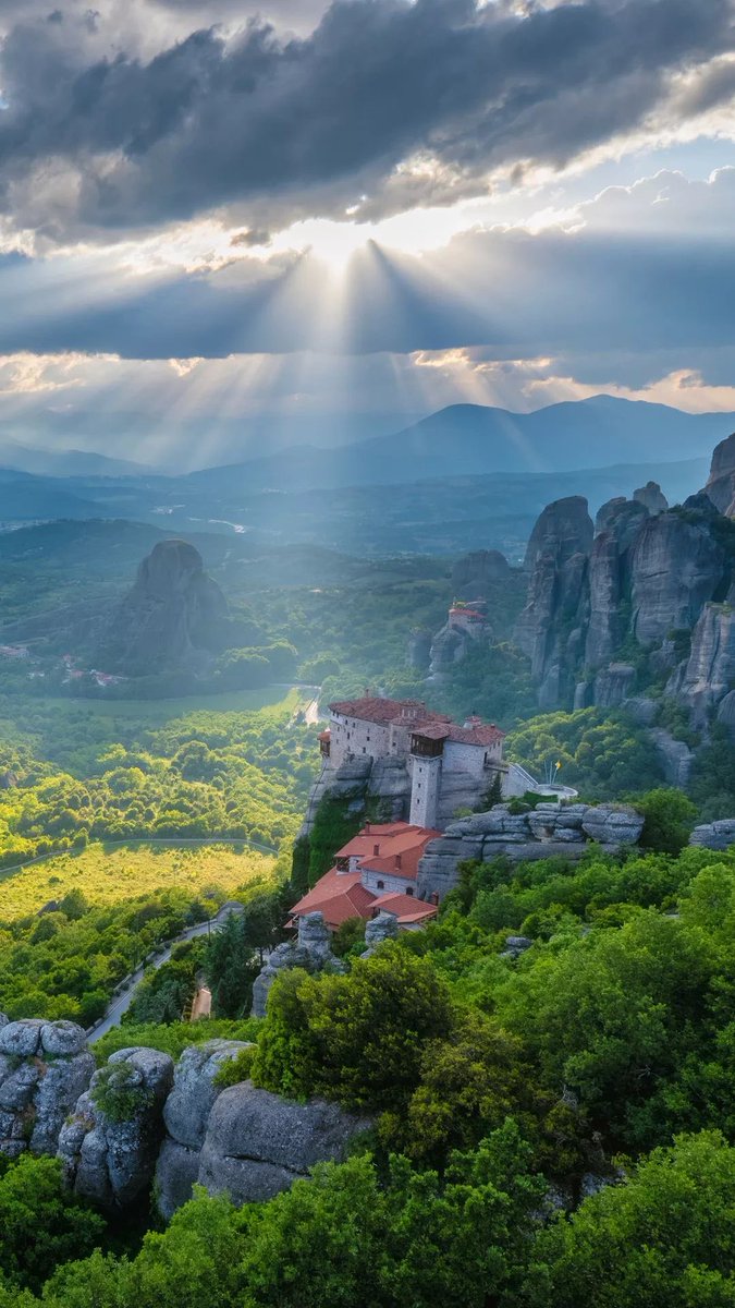 Meteora
Greece