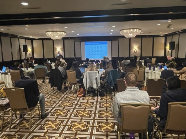 Day 2 of the annual Advances & Controversies in Colorectal Surgery course in Boston has kicked off! Our fearless leader @LilianaBordei discussing extent of resection for splenic flexure tumors to a PACKED room and even more online participants @MGHSurgery cmecatalog.hms.harvard.edu/advances-and-c…