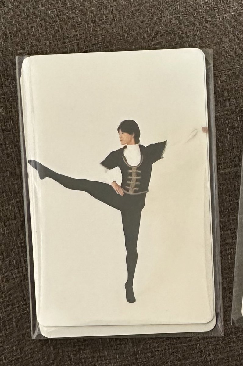 Rrrr24corler's tweet photo. @cze7777 お声掛けありがとうございます🙇🏻‍♀️
こちらでお間違えないでしょうか？
可能でしたら画像お借りしてハートをつけたものと交換して頂けますでしょうか？ https://t.co/2UHp8rlDfQ