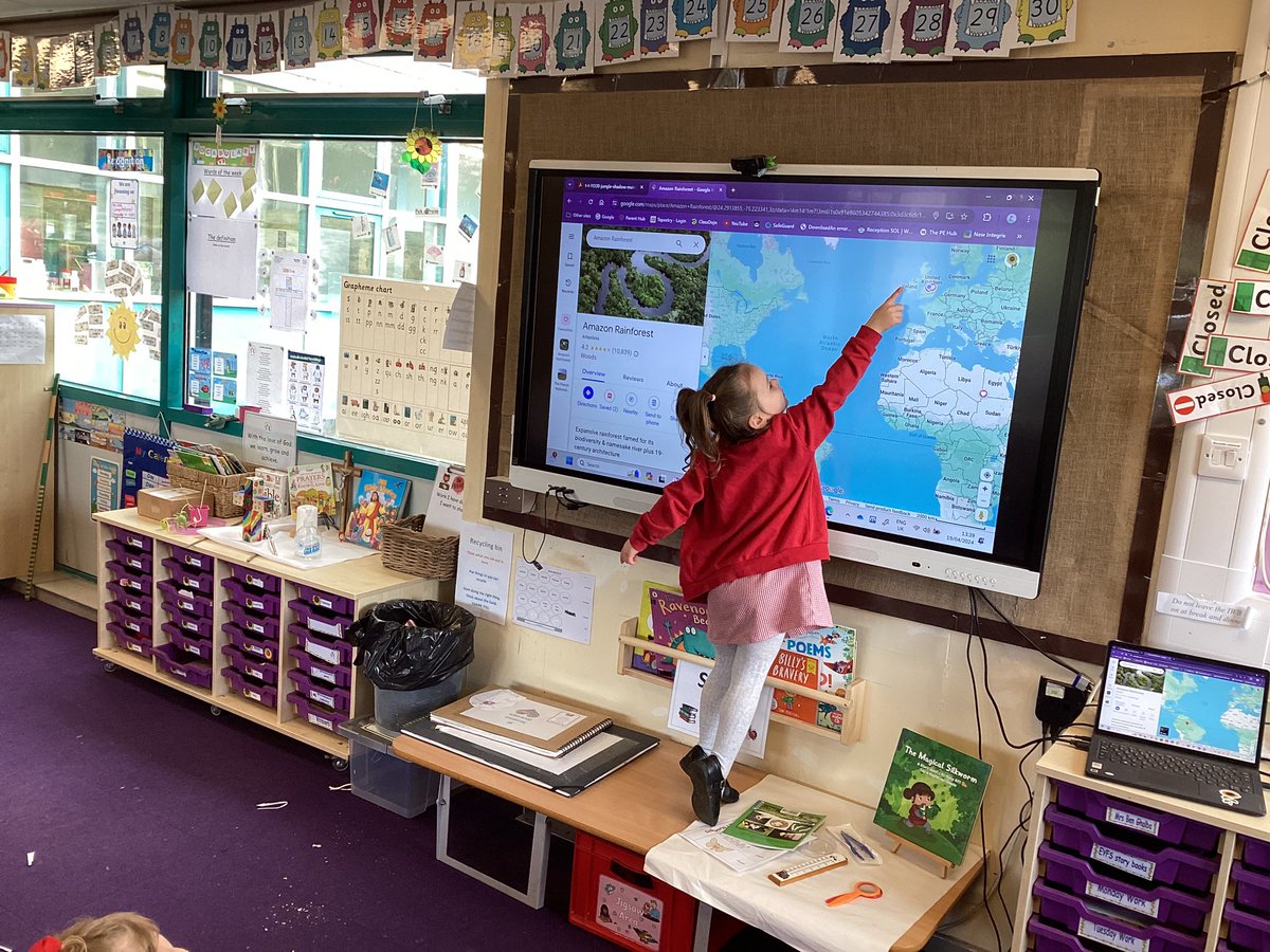 We found the UK and the Amazon rainforest on the world map and discussed how we would get there. #joeysutw #joeyeyfs @stjs_staveley