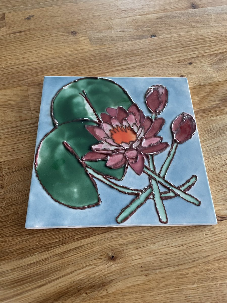 Nipped to Much  Wenlock for a whizz around today.    I’ve never been in the Guildhall #Shropshire.  Also popped along to Jackfield to collect another tile I’ve painted really pleased with my cherry blossoms.  First tile was a lily 🌸 #Ironbridge