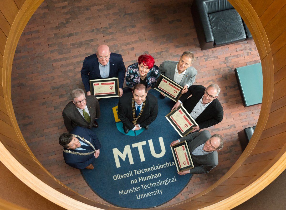 A lovely event to mark the successful @EngineerIreland accreditation of our programmes within @MTU_CivilEng. The continued hard work of students & staff across the department led to the re-accreditation of the programmes 👏👏👏. @JoeHarr01398374 @DesWalshCIT @BrianORourkeCIT