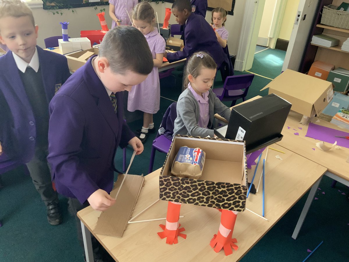 Will they or won’t they stand….? Y2 have been designing and making a stable structure for a Bog Baby to live in. A great Design Technology lesson and lots of fun had by all. #RunnymedeDesignTechnology