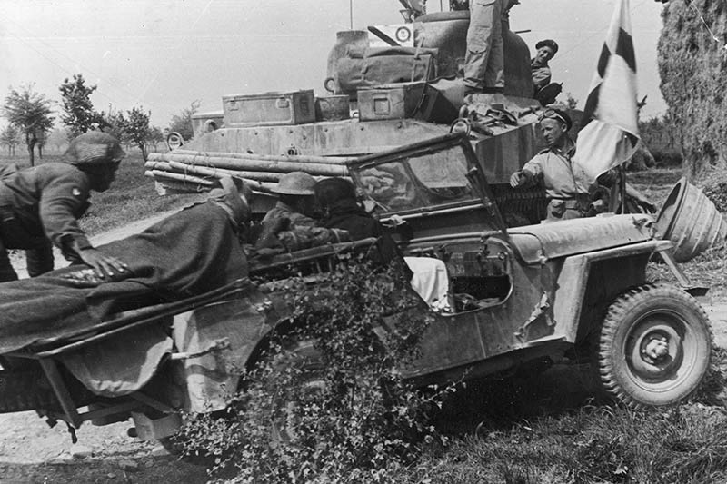 Polska_Zbrojna's tweet photo. Ta bitwa przesądziła o klęsce Niemców na froncie włoskim. 21 kwietnia 1945 roku 2 Korpus Polski wyzwolił Bolonię
@MON_GOV_PL @WBH_2016 @ipngovpl #2korpus
https://t.co/Fh4NO9zUHk https://t.co/hWYvhu0KkV