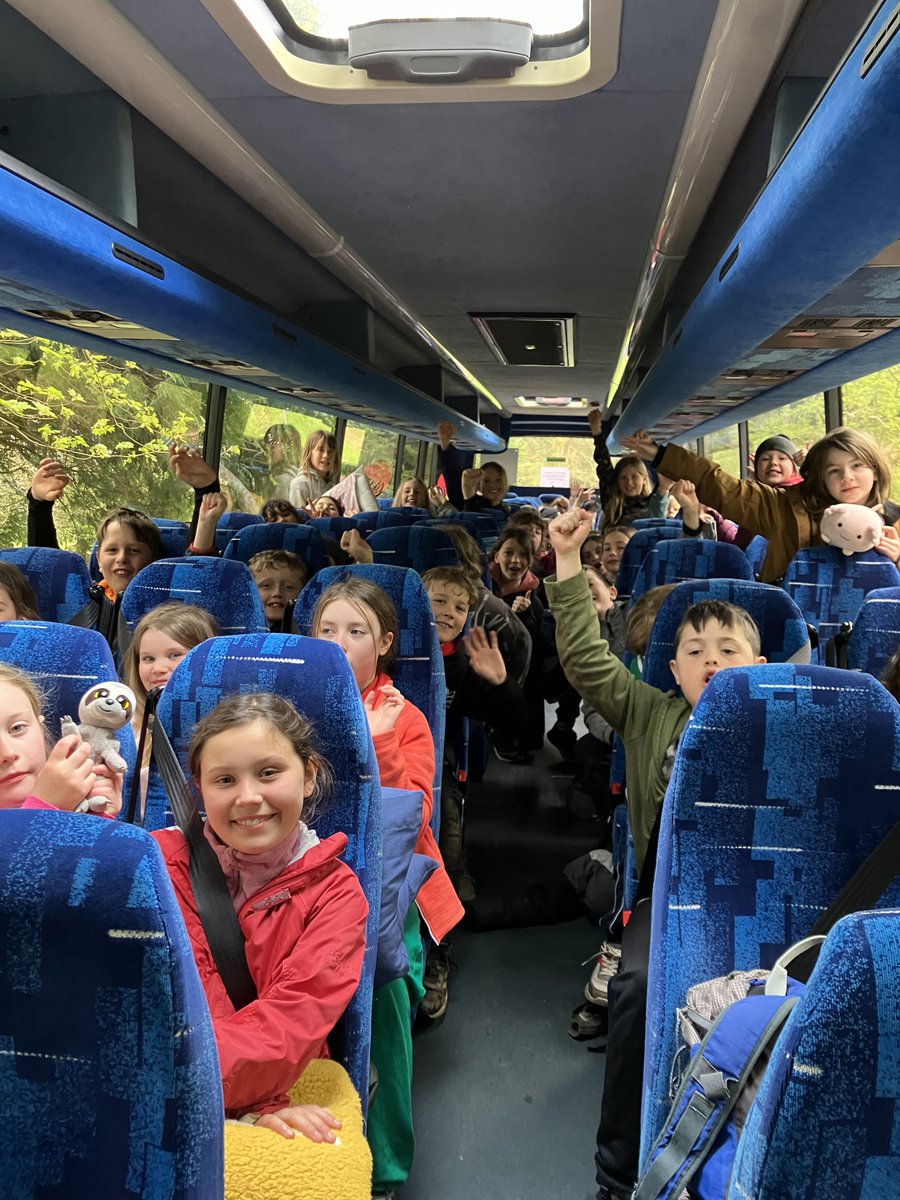 StAgnesAce's tweet photo. Year 5 are coming home!! See you at approximately 2.45! https://t.co/ptYJNYzDMN