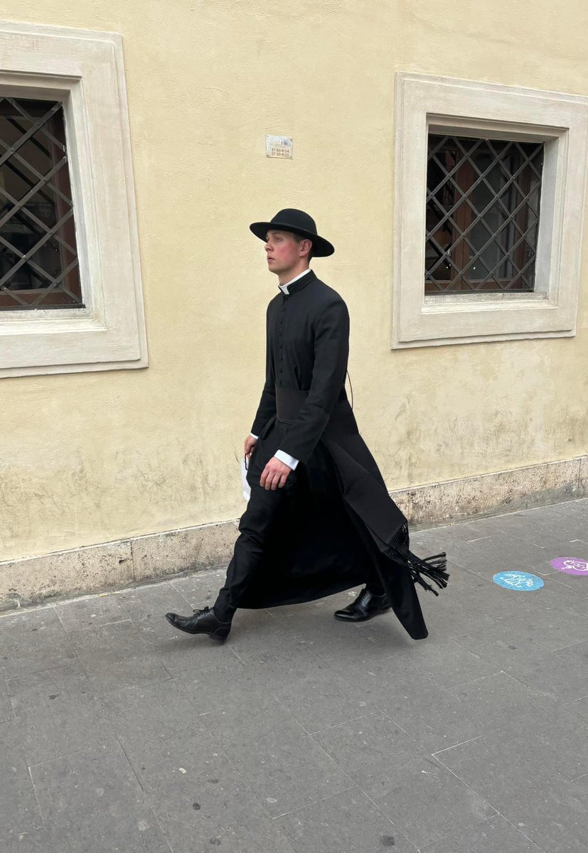'Priest must wear cassock to be recognized as a priest, we must see him and recognize him in the street' - Robert Cardinal Sarah Image: FSSP FANS