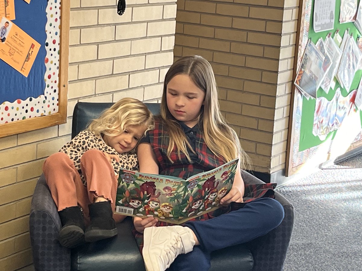 qrcougars's tweet photo. Morning Extended Care-chillin’ with a good book alway makes a great start to the day. 🌞#buddies https://t.co/z31YOQNeCM