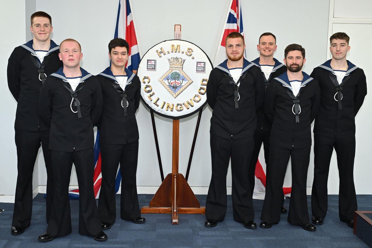 Congratulations to the members of AB(UWW) 23/004 on successfully completing their #Phase2 course yesterday! Wishing you fair winds and following seas as you embark on your #RoyalNavy journey. Here’s to achieving more Career Goals in the Fleet! #RNCareers #SailorLife #RNGoals