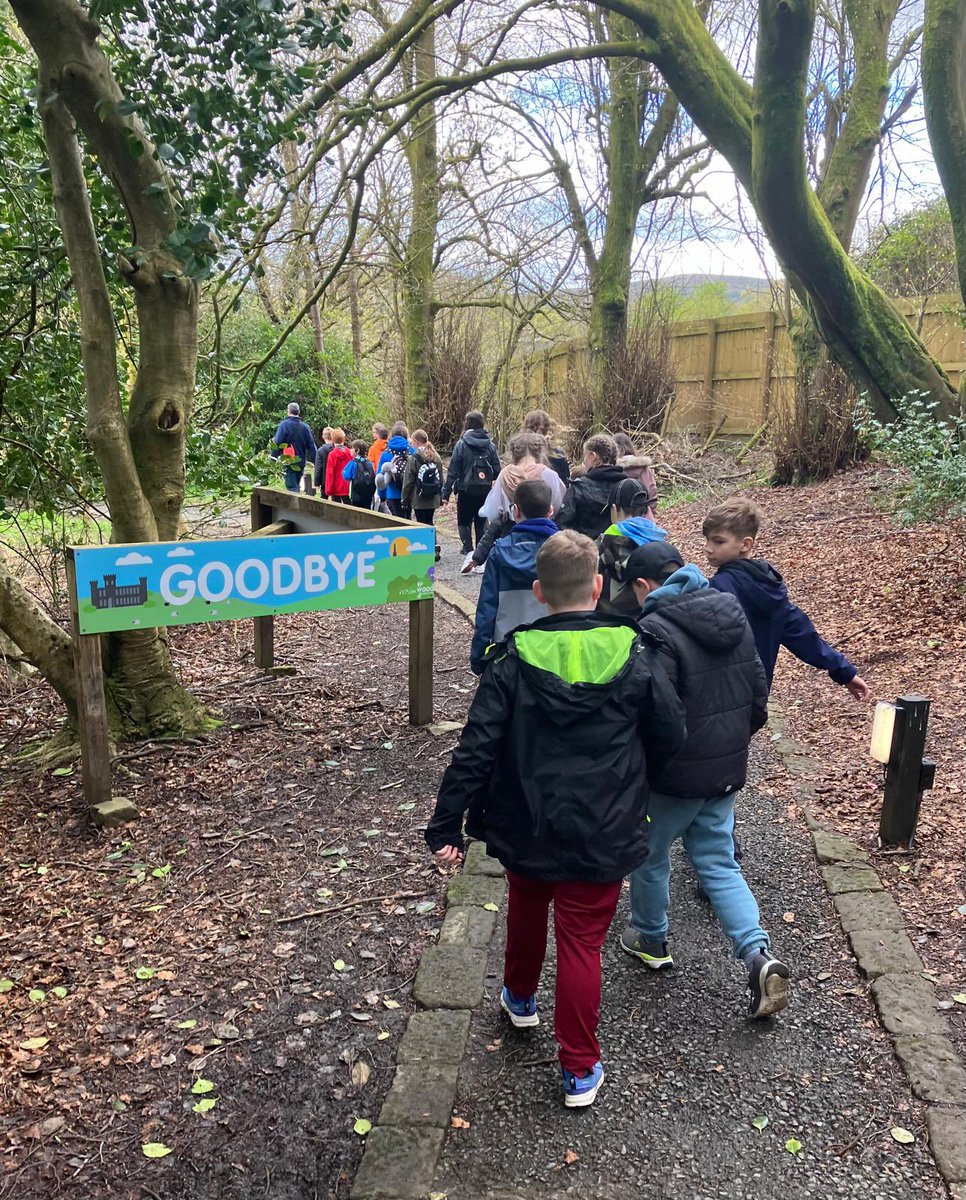 We’ve set off down the hill. We’ve had the best time and made memories which will last a lifetime! Thank you for everything @RealRobinwood Becky, Tiegan, Nathan, Claire and Malcolm we are so grateful to you for making our time so enjoyable! #y6 #makingmemories #y6residential