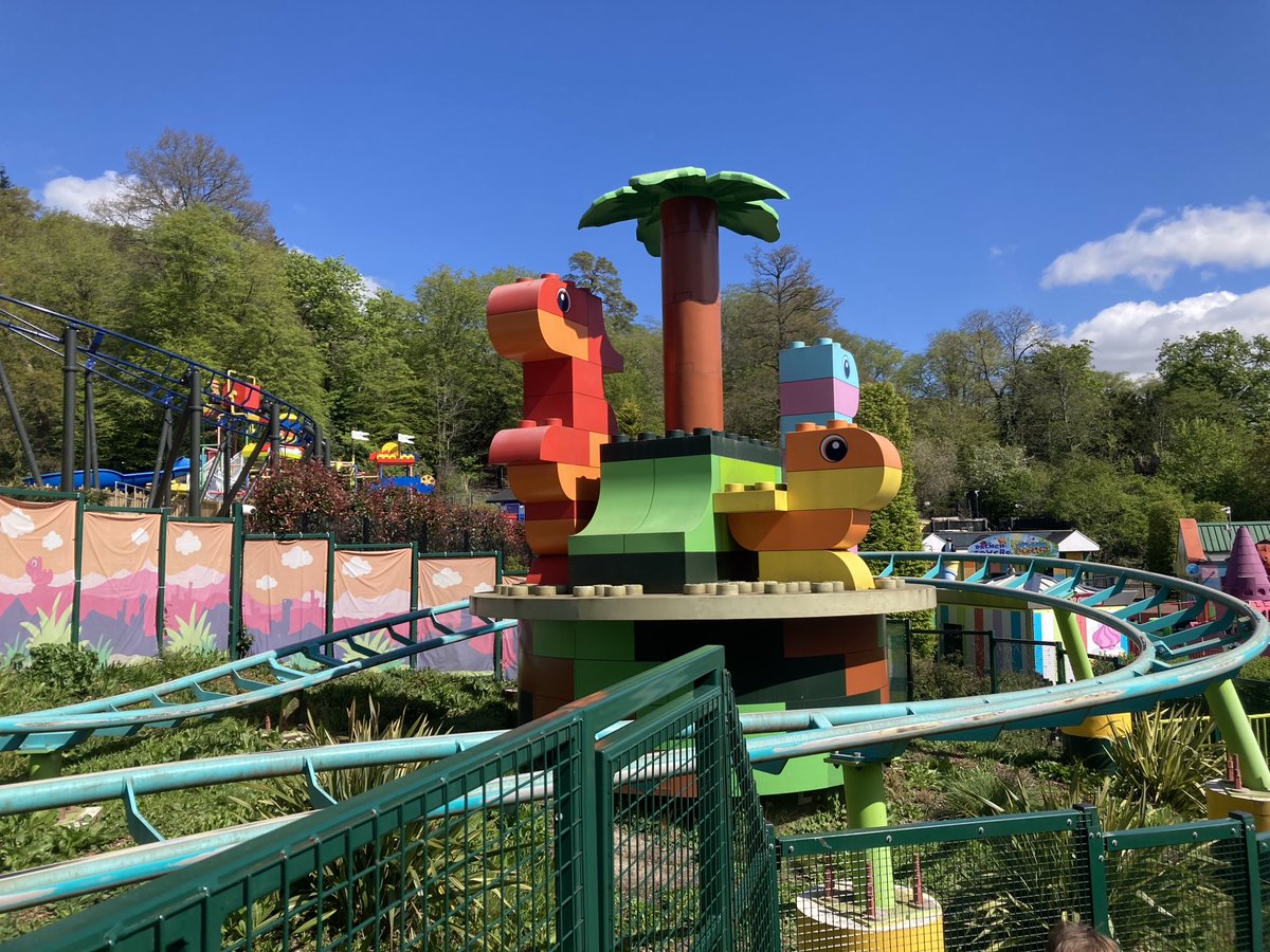 TheRealKAB's tweet photo. It’s actually very sexycool for two adults in their 30s to take a midweek day off work and go on all the kids’ rides at Legoland https://t.co/831fFJBzHG