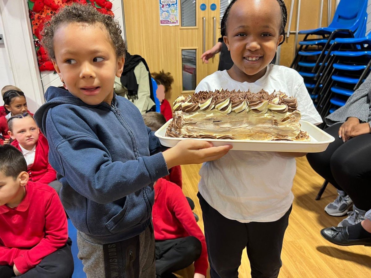 GrampianPri's tweet photo. Well done to Class 2 who have been using their Marvellous Manners at lunchtime and received this delicious-looking cake from Chef Nicola 👩‍🍳🍰 https://t.co/8vxkW3kkHs